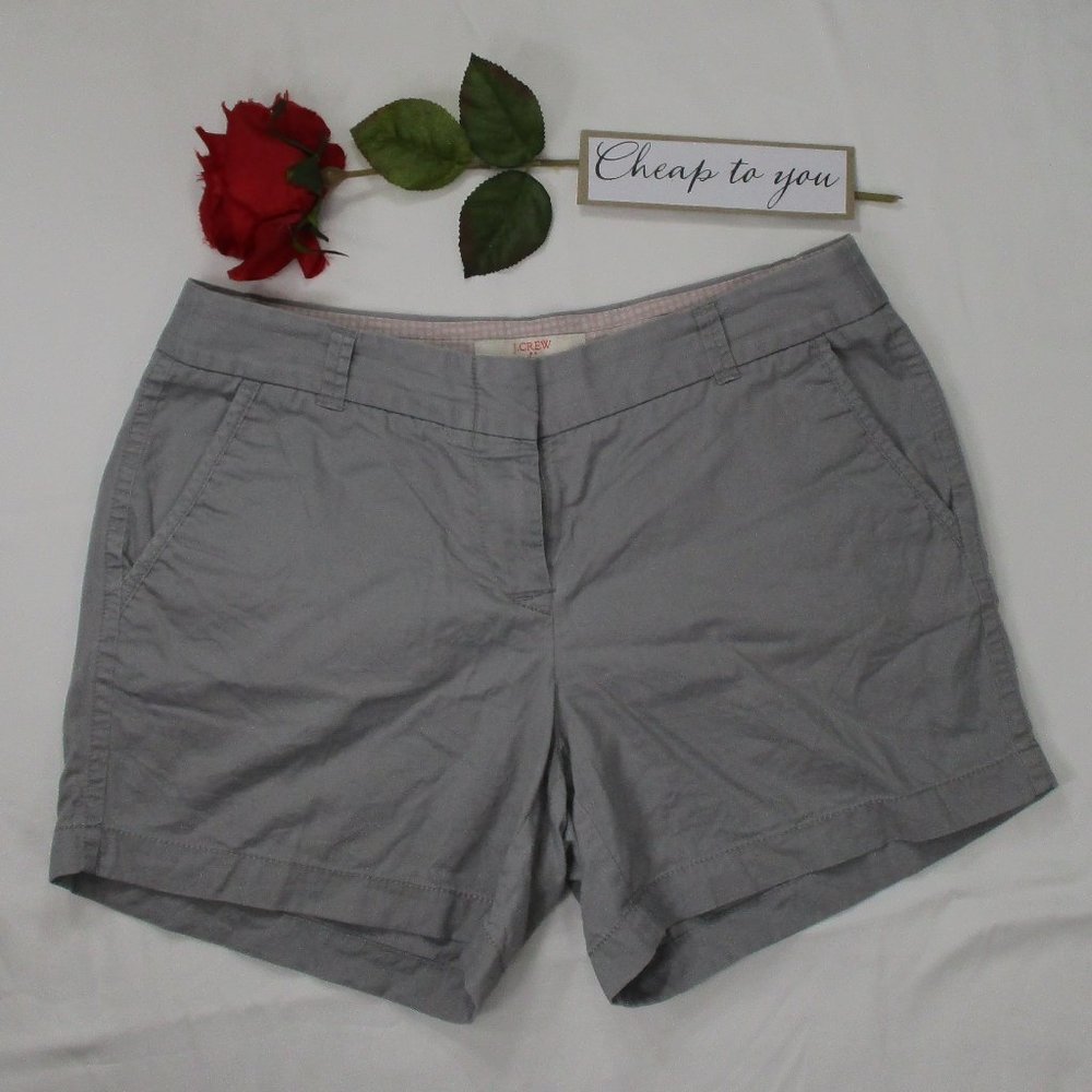 J.CREW FACTORY CHINO BROKE IN SHORTS SIZE 6
